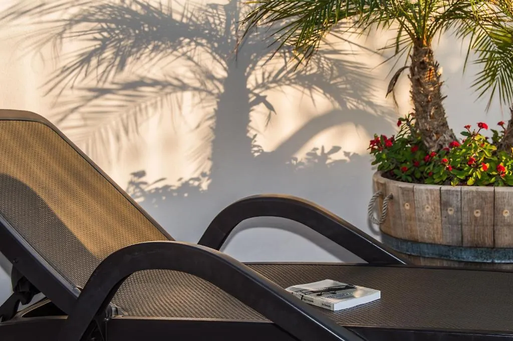 Apartamentos Plaza Cavana 5 Nerja