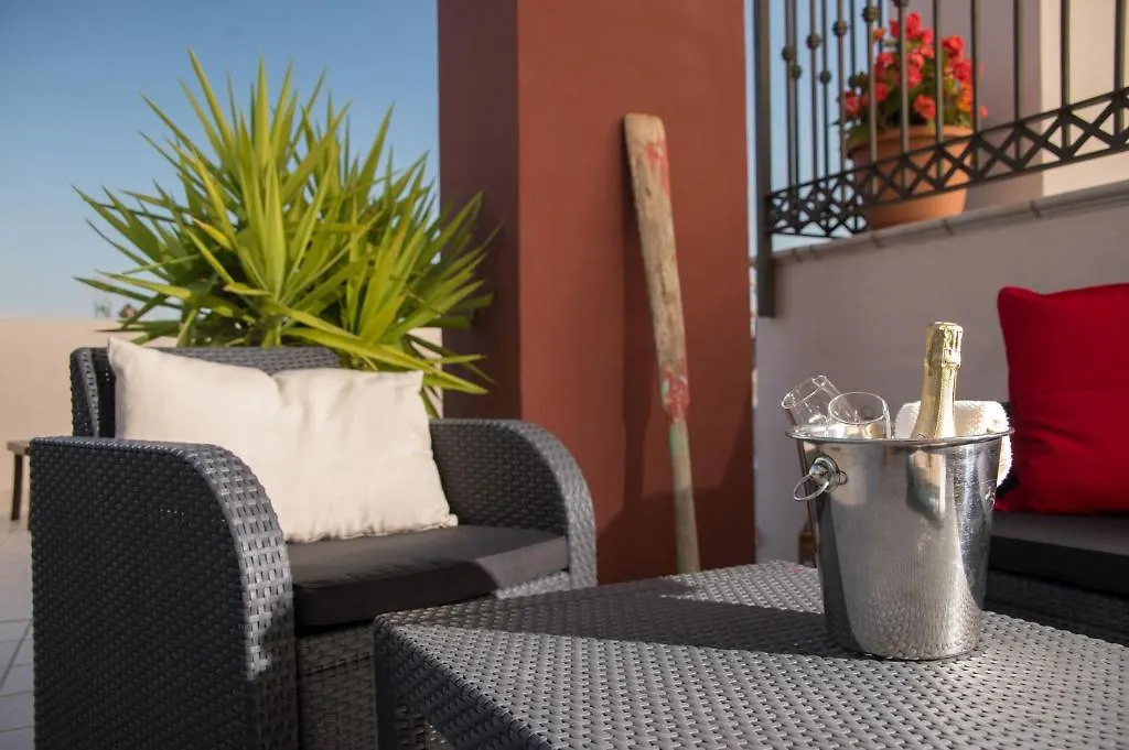 Apartamentos Plaza Cavana 5 Nerja Apartment