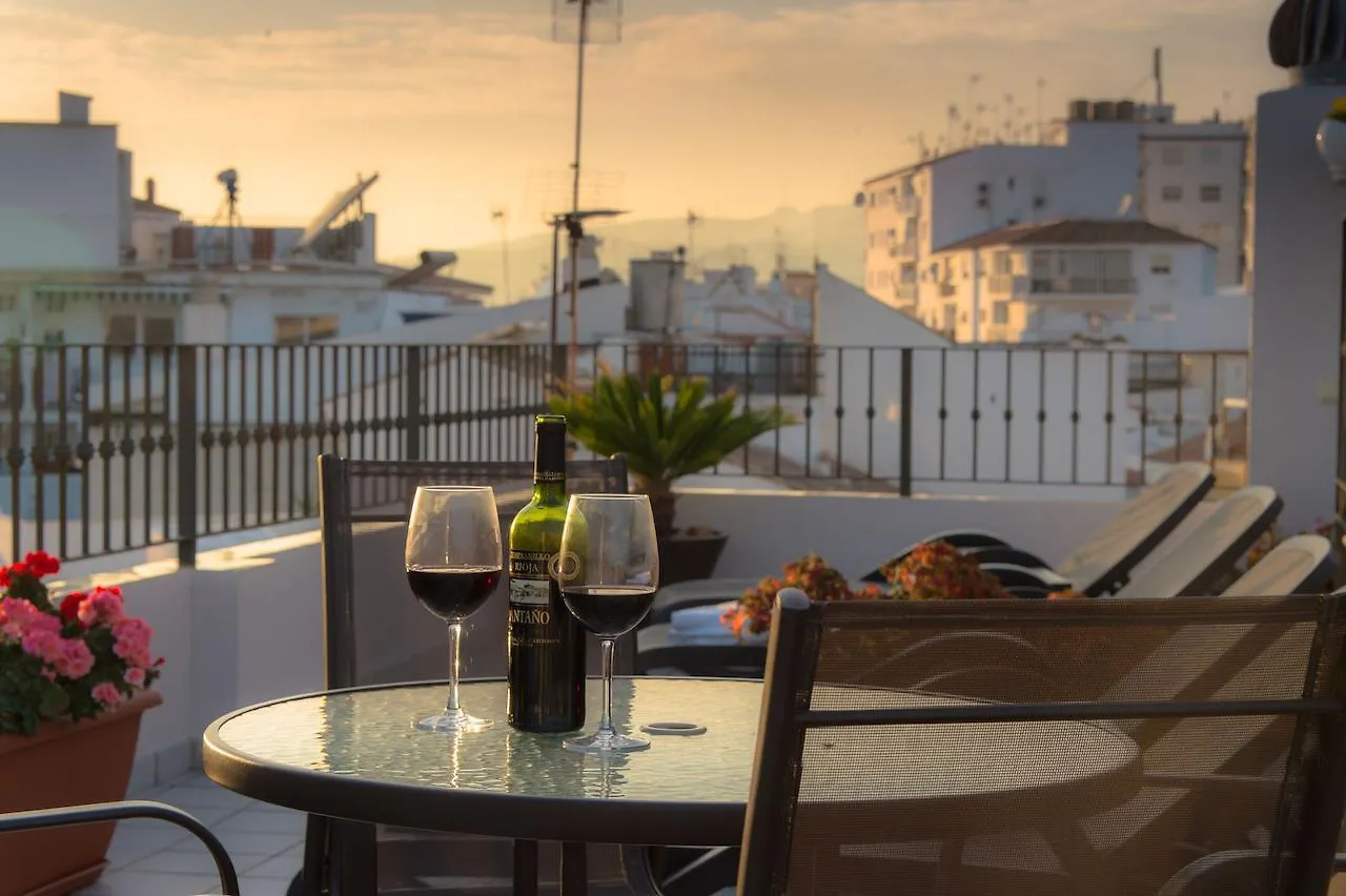 Apartamentos Plaza Cavana 5 Nerja Spain