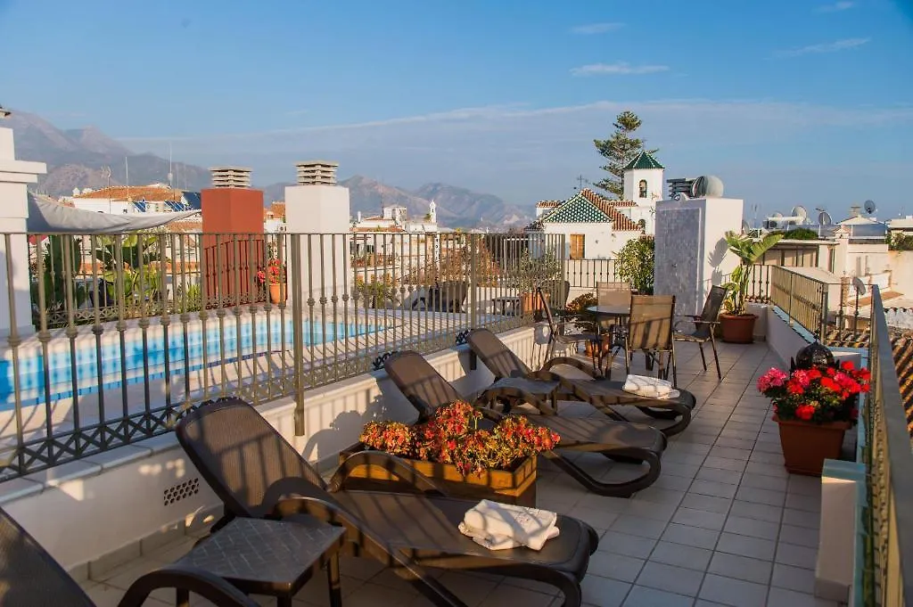 Apartamentos Plaza Cavana 5 Nerja Lägenhet